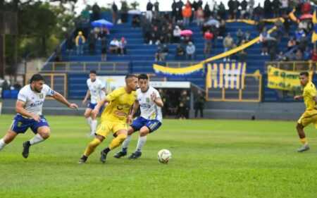 Mitre vs Crucero en el Federal A