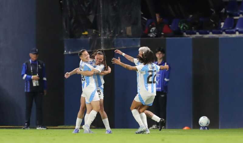 Copa América femenina: Argentina venció a Ecuador y cerró la fase de grupos de manera perfecta 4 WhatsApp Image 2025 07 25 at 07.48.21 2 - 3