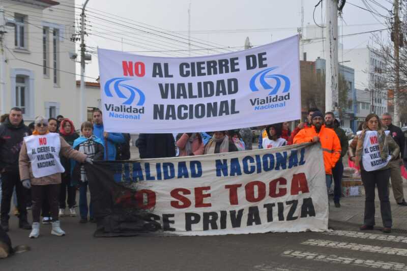 Nación confirmó el cierre de Vialidad Nacional: "Ha sido durante décadas sinónimo de corrupción'' 6 “Esto no es solo un problema de Vialidad. Es un problema de toda la Nación. Disolver el organismo sería un retroceso institucional gravísimo”, concluyó Rizzo