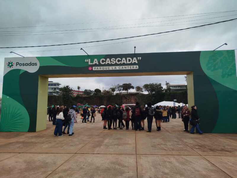 Inteligencia Artificial y Fotografía, entre las 300 carreras de la Expo Posadas Ciudad Universitaria 11 Expo Posadas Ciudad Universitaria 6 - 10