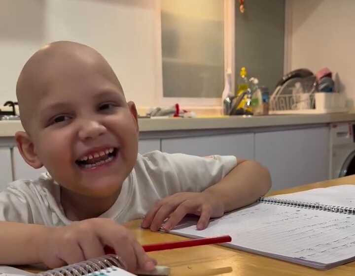 Santino regresa a Misiones tras recibir el alta médica para pasar las fiestas Santino