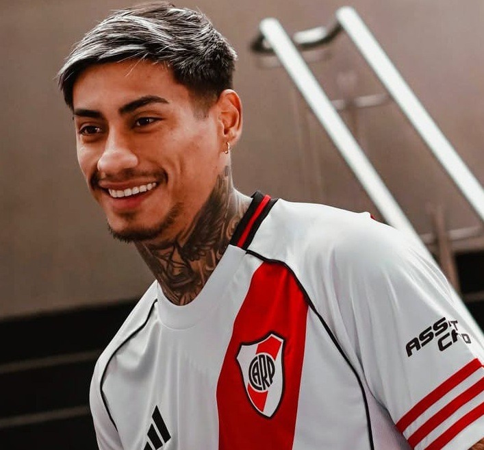 Se acerca el debut de Portillo en River: “Es un sueño hecho realidad para él” 3 WhatsApp Image 2025 08 07 at 12.07.26 1 - 2