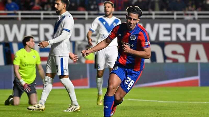 Liga Profesional: San Lorenzo volvió al triunfo y tomó aire ante Vélez 2 WhatsApp Image 2025 08 08 at 08.10.12 - 1