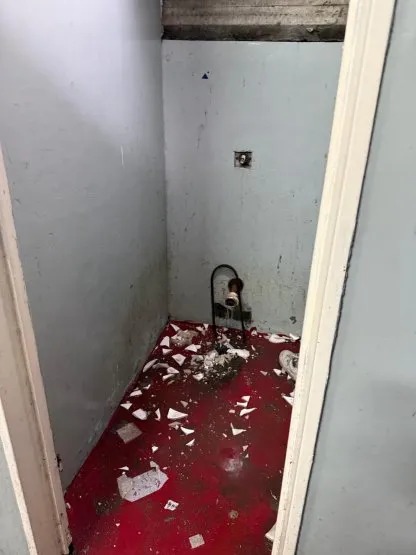 Barbarie: así la fue la cronología de los incidentes en el partido entre Independiente y la U de Chile 32 WhatsApp Image 2025 08 21 at 07.37.02 3 - 31
