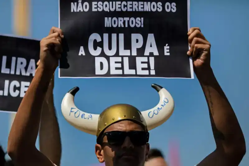Brasil se divide por Bolsonaro y sus militantes apoyan los aranceles impuestos por EE.UU 4 bec51dc54ffb063d46971785a880c40732bf57d6 - 3