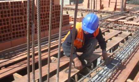 El INDEC difunde hoy las estadísticas de la industria y la construcción La provincia incorporó 667 puestos de trabajo formales en un mes y encabezó el ranking argentino de crecimiento del empleo en la construcción.