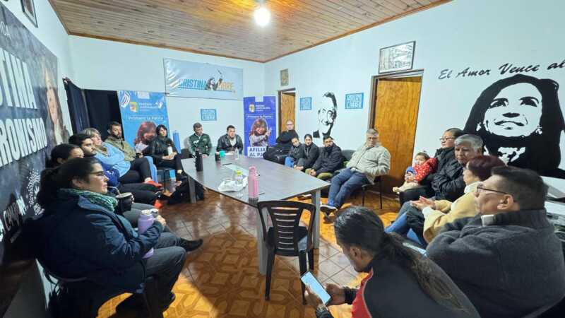 Cristina Britez presentó la lista del Fuerza Patria en Misiones 4 cristina britez - 3