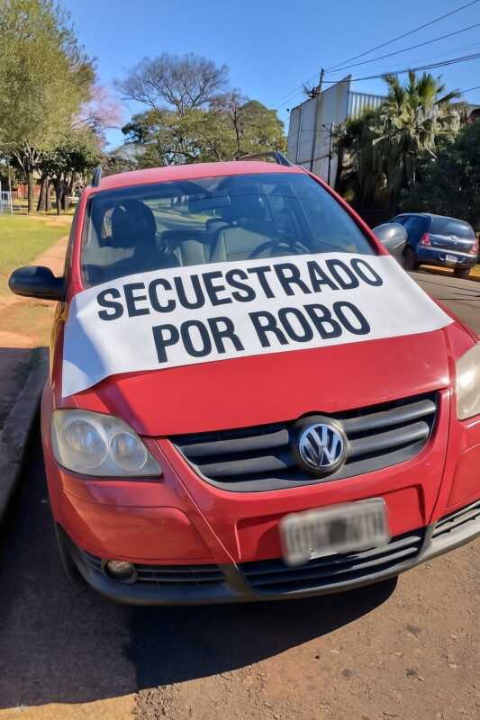 Denuncian estafa en Posadas: compró un auto por Facebook y era robado estafa posadas