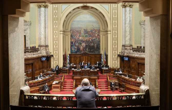 Eutanasia en Uruguay: tras la aprobación en diputados, será debatido en el Senado 4 eutanasia debate - 3