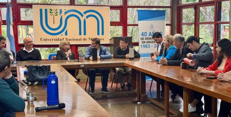 Herrera Ahuad ratificó su compromiso con el financiamiento universitario que apoye a la UNaM herrera ahuad en la UNaM