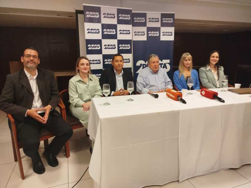 Puerta y el show de Milei: “muestra una superficialidad lindante con la irresponsabilidad” 4 puerta lista