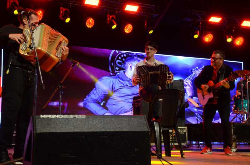 La Fiesta Nacional del Inmigrante se prepara para coronar a su nueva Reina 2025 8 DSC 0447 - 7