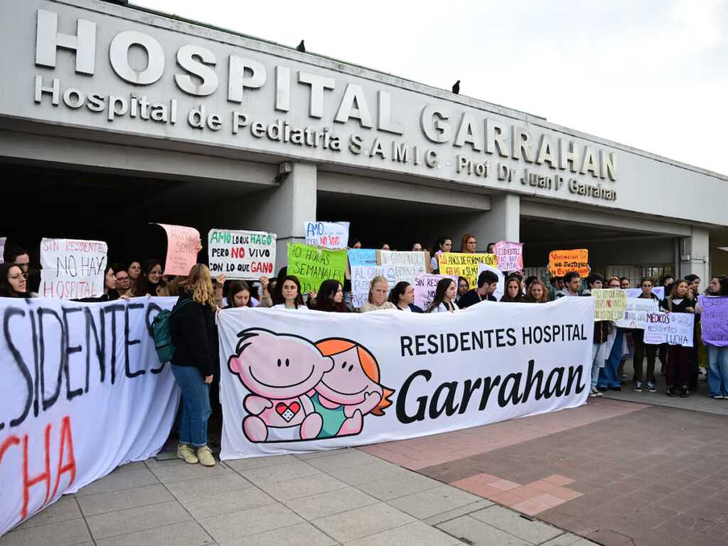 Diputados de Misiones tras el veto a la Ley Emergencia en Pediatría: Garrahan exige apoyo hospital garrahan