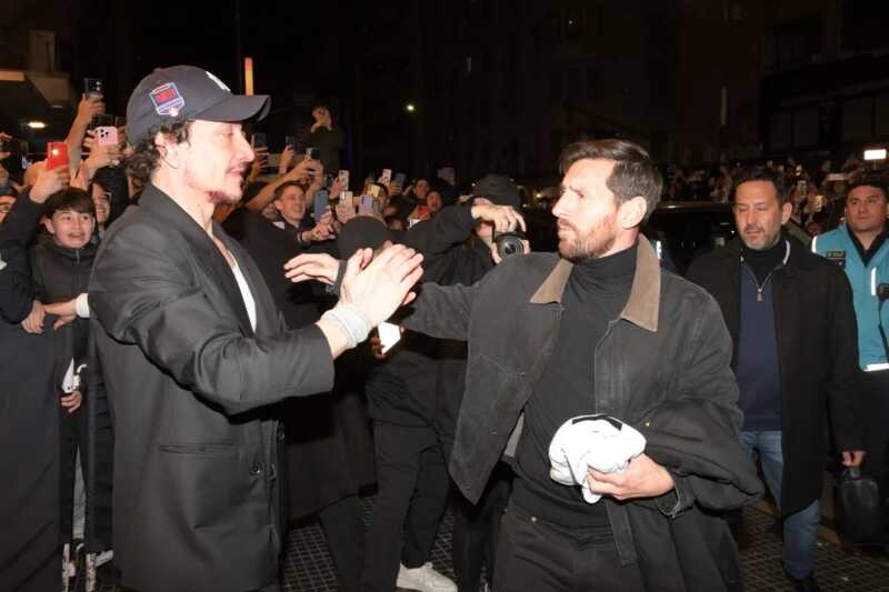 Messi fue al teatro a ver a Nico Vázquez y se llevó la ovación de la noche 37 WhatsApp Image 2025 09 03 at 08.26.48 19 - 36