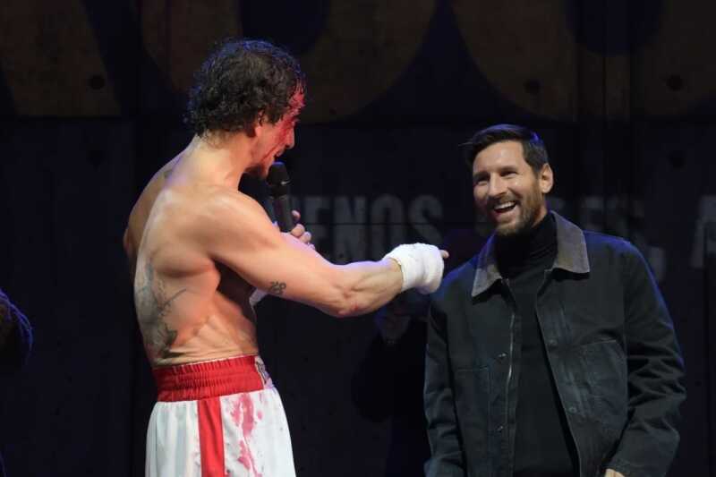Messi fue al teatro a ver a Nico Vázquez y se llevó la ovación de la noche 8 WhatsApp Image 2025 09 03 at 08.26.48 5 - 7