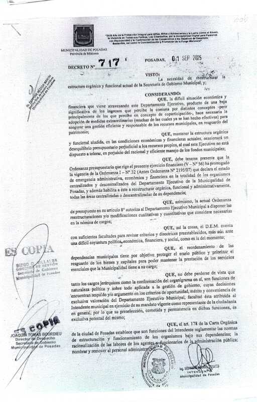 Considerandos del decreto del intendente Leonardo Stelatto sobre la reestructuración de direcciones y direcciones generales