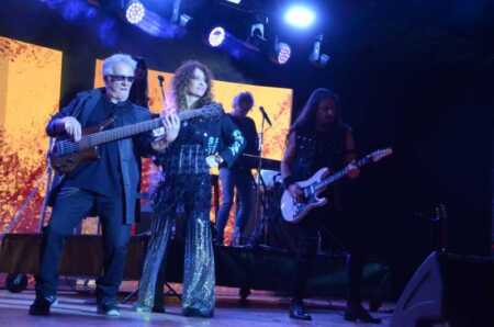 Patricia Sosa deslumbró en la Fiesta Nacional del Inmigrante con un show inolvidable inmigrante