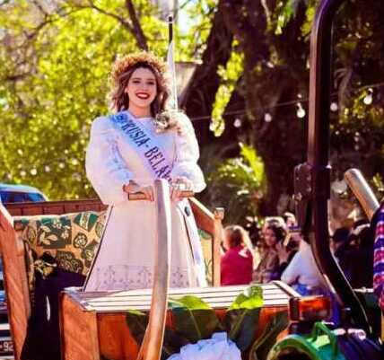 Fiesta Nacional del Inmigrante: se reprogramó el desfile inaugural 2 Corte de Cintas hoy, desfile inaugural pospuesto para el fin de semana. Foto: Colectividad Rusa-Belorusa - Fiesta Nacional del Inmigrante.