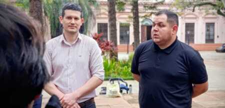 Reclamo Mbya: “Les ofrecimos una reunión con Héctor Llera pero las comunidades no aceptaron” Francisco Rodríguez en la plaza 9 de Julio