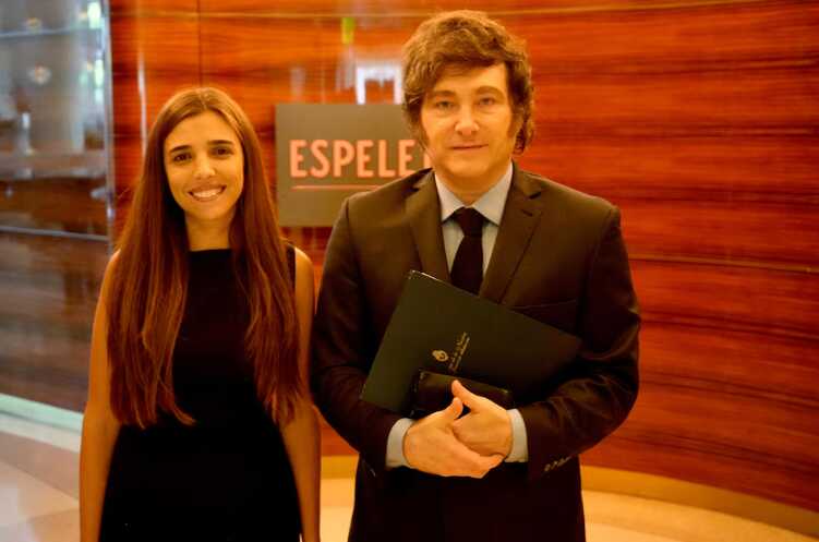 Milei ratificó su programa económico ante inversores globales en Los Ángeles 4 milei astronauta - 3