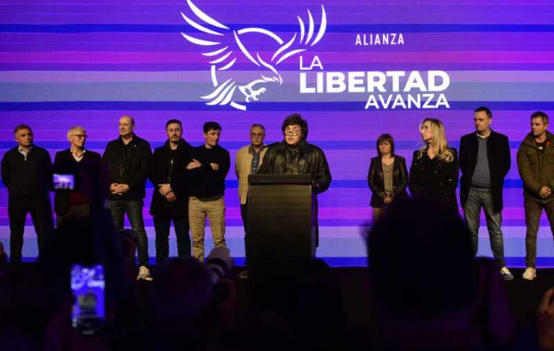 La fatal arrogancia libertaria arrogancia