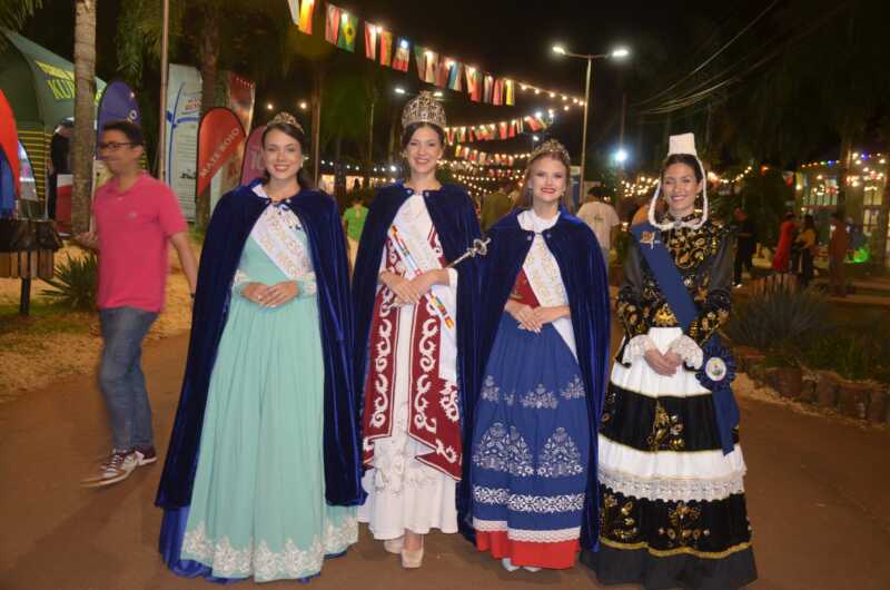 reinas inmigrantes - 3