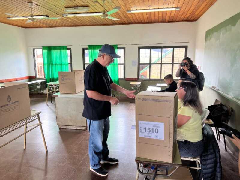 Passalacqua recalcó que “votando se corrigen las cosas” y que “Misiones da ejemplo de concordancia” 3 elecciones passalacqua