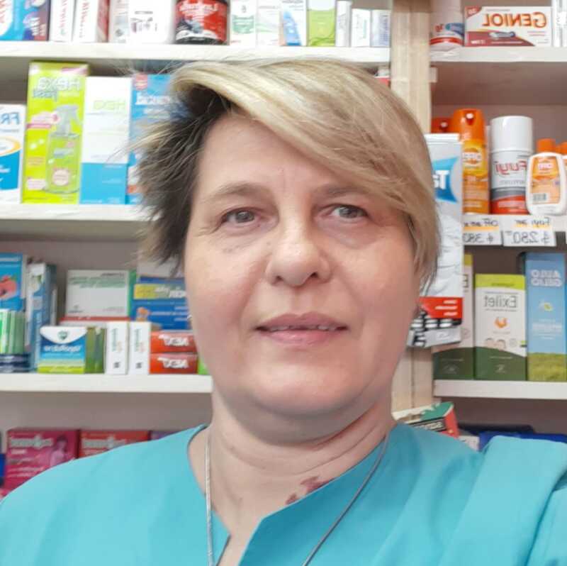 a presidenta del Colegio de Farmacéuticos de Misiones, Vania Ilchuck, alertó sobre el impacto del atraso en los pagos del PAMI en toda la red de farmacias de la provincia.