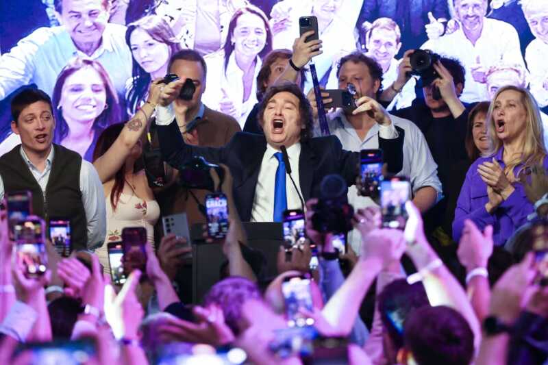 Milei celebró la aplastante victoria: “Desde el 10 de diciembre, tendremos el mayor Congreso reformista” Milei