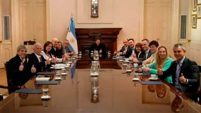 Entradas y salidas: ¿cómo se reconfigura el Gabinete de Milei tras las elecciones? 3 WhatsApp Image 2025 10 27 at 08.29.51 1 - 2