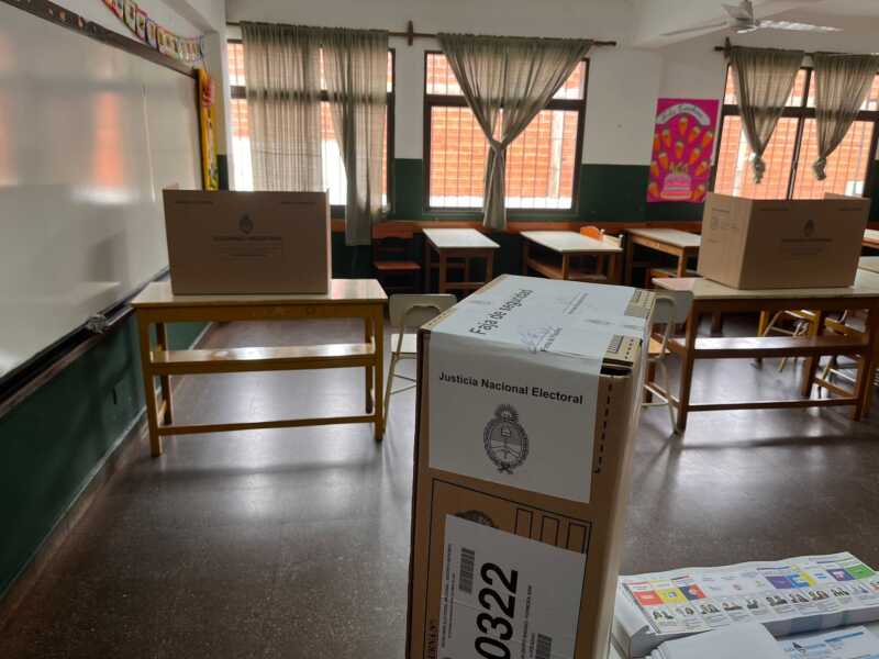 Pegoraro: “Los gobernadores aliados a Milei salieron fortalecidos, pero los de Provincias Unidas quedaron golpeados” 9 elecciones cuarto oscuro2 1 - 8