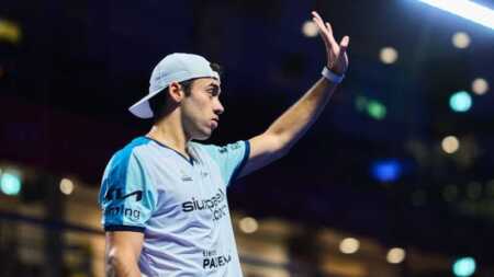 Leo Augsburger jugará en Posadas y será la gran atracción del Torneo Elevia 2026 Leo Augsburger y Juan Lebrón avanzaron a los cuartos de final del Buenos Aires Premier Padel P1 tras vencer con autoridad a Ruiz y Esbri. El posadeño buscará seguir haciendo historia ante Guerrero y Navarro.