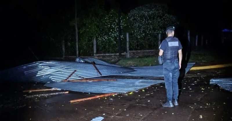 La Policía de Misiones desplegó un operativo de relevamiento tras las fuertes tormentas tormentas