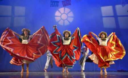 Ballet Folklórico del Parque del Conocimiento inicia selección de bailarines para 2026 57502844 10216800709962952 8745778635681562624 n - 4