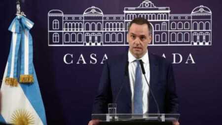 Crisis, comunicación y poder: el análisis de Paladino sobre el caso Adorni y la estrategia del Gobierno Adorni