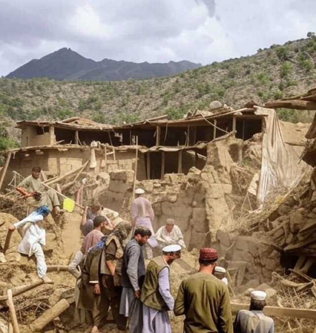 China expresó su solidaridad con Afganistán tras el terremoto G0RdWEiXAAAX2X0 1 e1762377530489 - 1