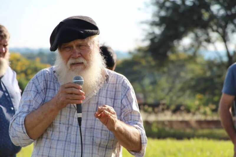 Sand cuestionó el decreto de Milei: “La destrucción de la actividad yerbatera es tremenda” 2 Hugo Sand - 1