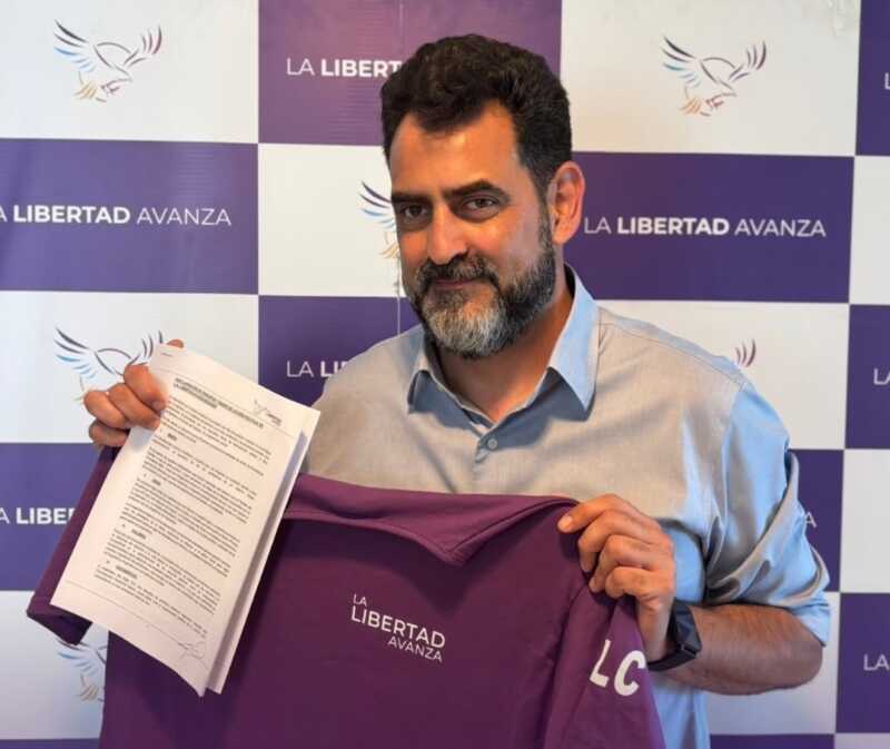 Dos concejales del PL de Posadas se pasaron a las filas de La Libertad Avanza 4 Pablo Arganaraz libertario1 - 3
