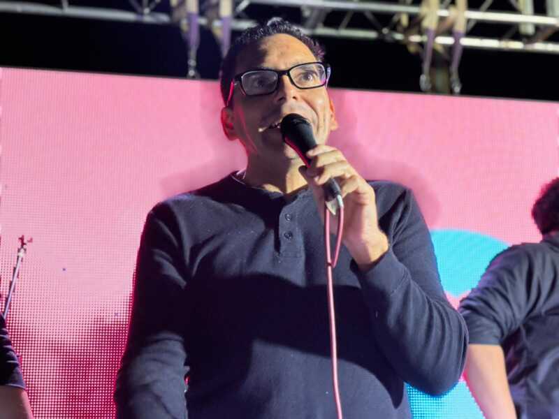 Chamameceros Sangre Nueva llega con doble jornada a Posadas: música, solidaridad y transmisión regional este fin de semana 2 Pablo Velázquez, conductor de Chamameseros, encabeza la organización de la primera Enchamigada que reunirá a músicos y bailarines del litoral.