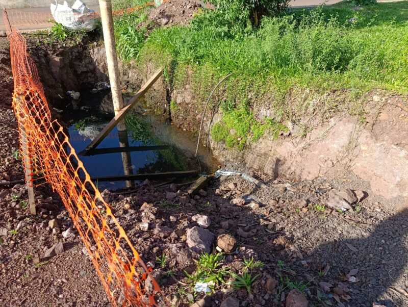 Vecinos de la Chacra 252 de Posadas reclaman finalización de obras paralizadas en la zona 3 Posadas
