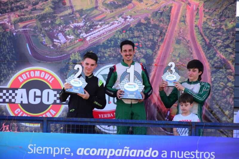 Misionero de Karting: la 8ª fecha dejó emoción, ganadores y definiciones en suspenso 26 WhatsApp Image 2025 11 10 at 07.22.16 1 - 25