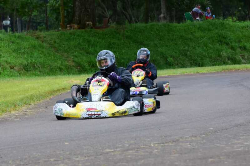 Misionero de Karting: la 8ª fecha dejó emoción, ganadores y definiciones en suspenso 6 WhatsApp Image 2025 11 10 at 07.22.49 1 - 5