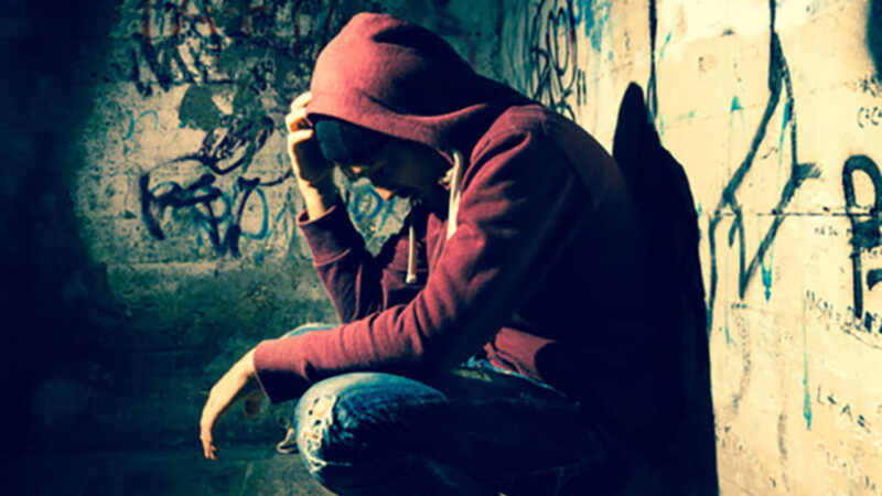 Advierten sobre la presión social y emocional en adolescentes 3 La presión por pertenecer: una problemática que atraviesa a los adolescentes