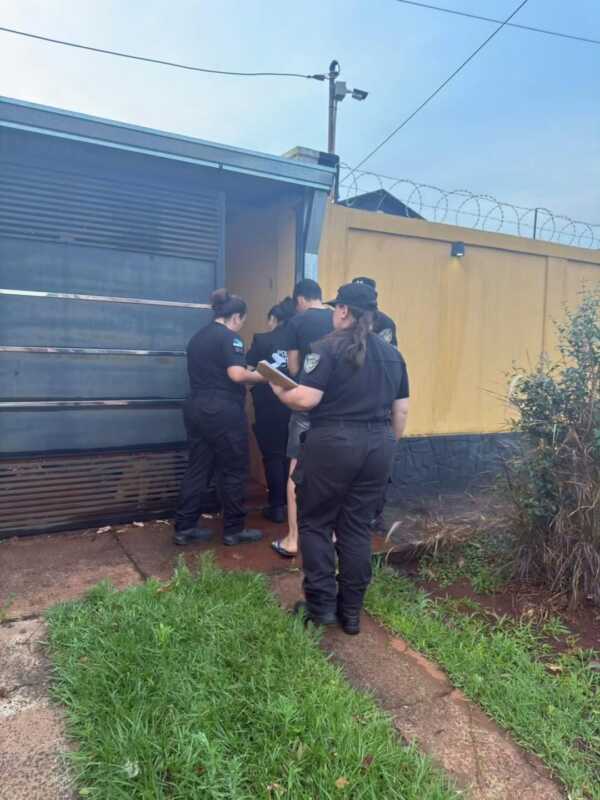 Maltrato animal en barrio Terrazas: la Policía encontró un perro muerto y otro en estado crítico 2 animal