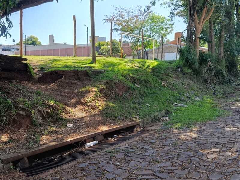 Vecinos de Primero de Mayo piden finalizar el saneamiento del arroyo y restaurar espacios públicos 7 barrio 1 de mayo posadas 3 - 6