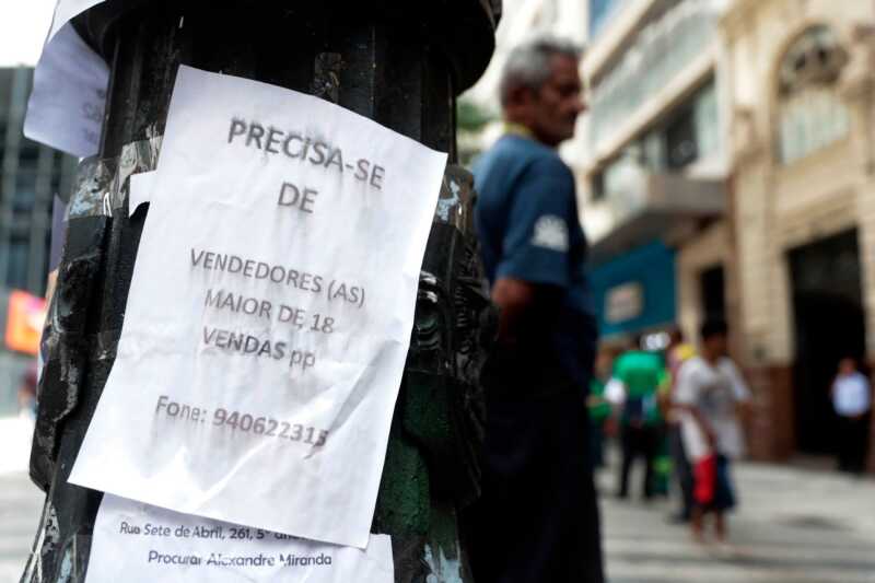 El desempleo en Brasil fue el más bajo desde 2012 y un ingreso promedio rondó los 660 dólares 2 trabajo brasil