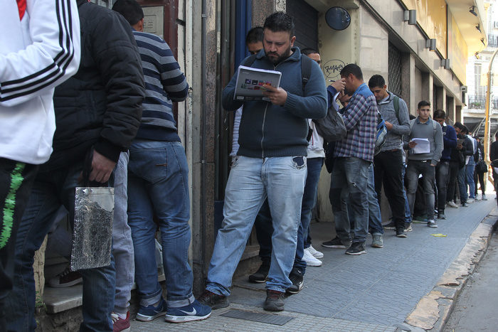 Menos empleo formal, más precariedad: el nuevo mapa laboral en Argentina 3 “La otra cara del ajuste: menos trabajo estable y más fragilidad laboral en Argentina.