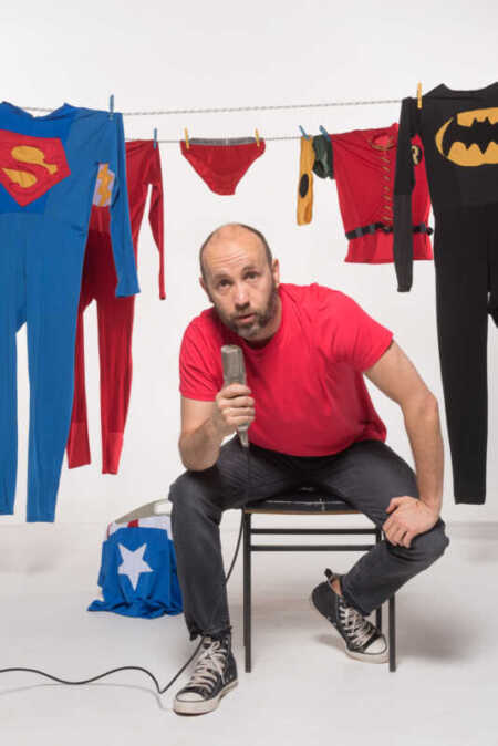 Monólogos Heroicos llega a Posadas por segunda vez: los superhéroes bajan del pedestal para hacer stand up monologos heroicos posadas
