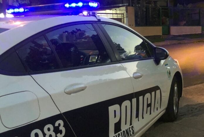 movil de la policia de Misiones 696x467 1 - 1