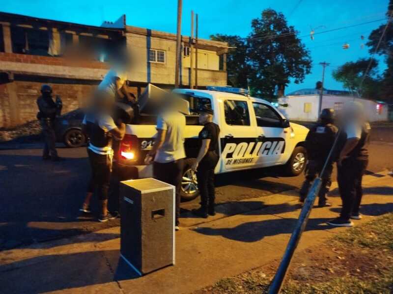 Detuvieron a un joven que vendía objetos robados a través de redes sociales 4 ven